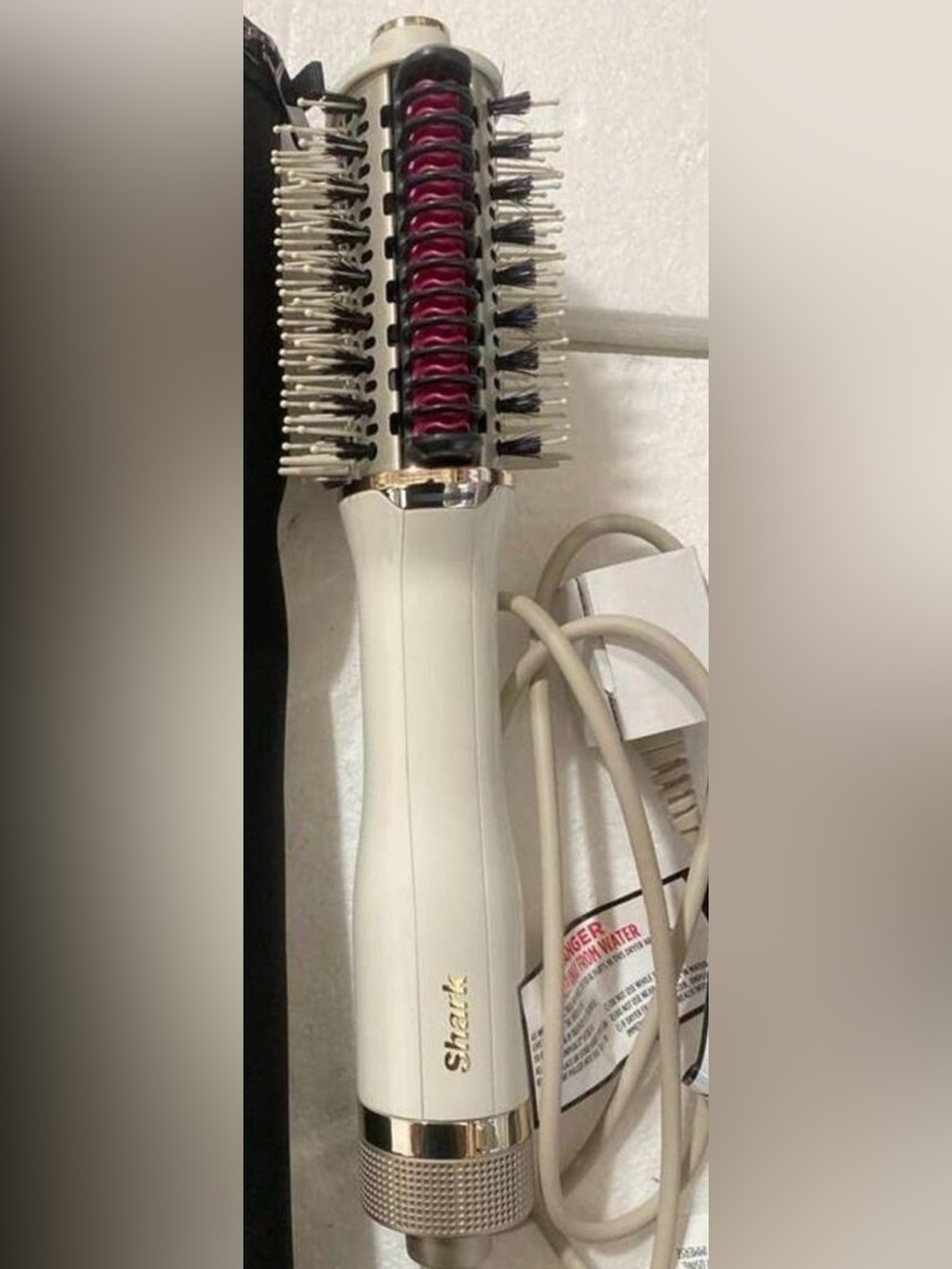 Shark White Electric Hot Air Styling Brush